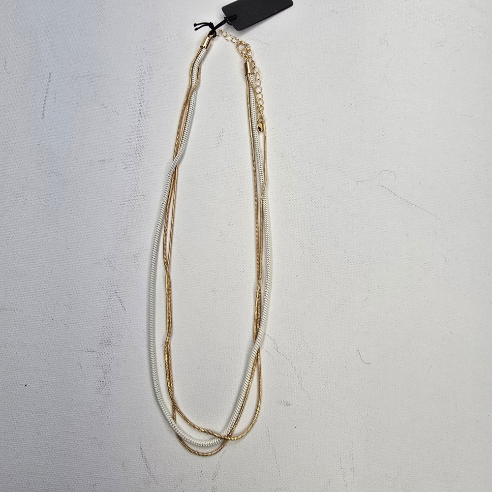NWT Nordstrom Layered Necklace Gold Tone White Snake Chain‎ Nickel Free